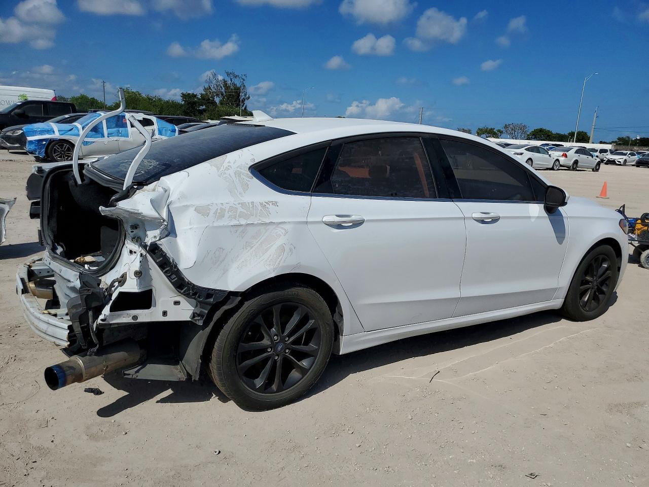 2020 FORD FUSION