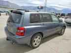 2005 TOYOTA HIGHLANDER