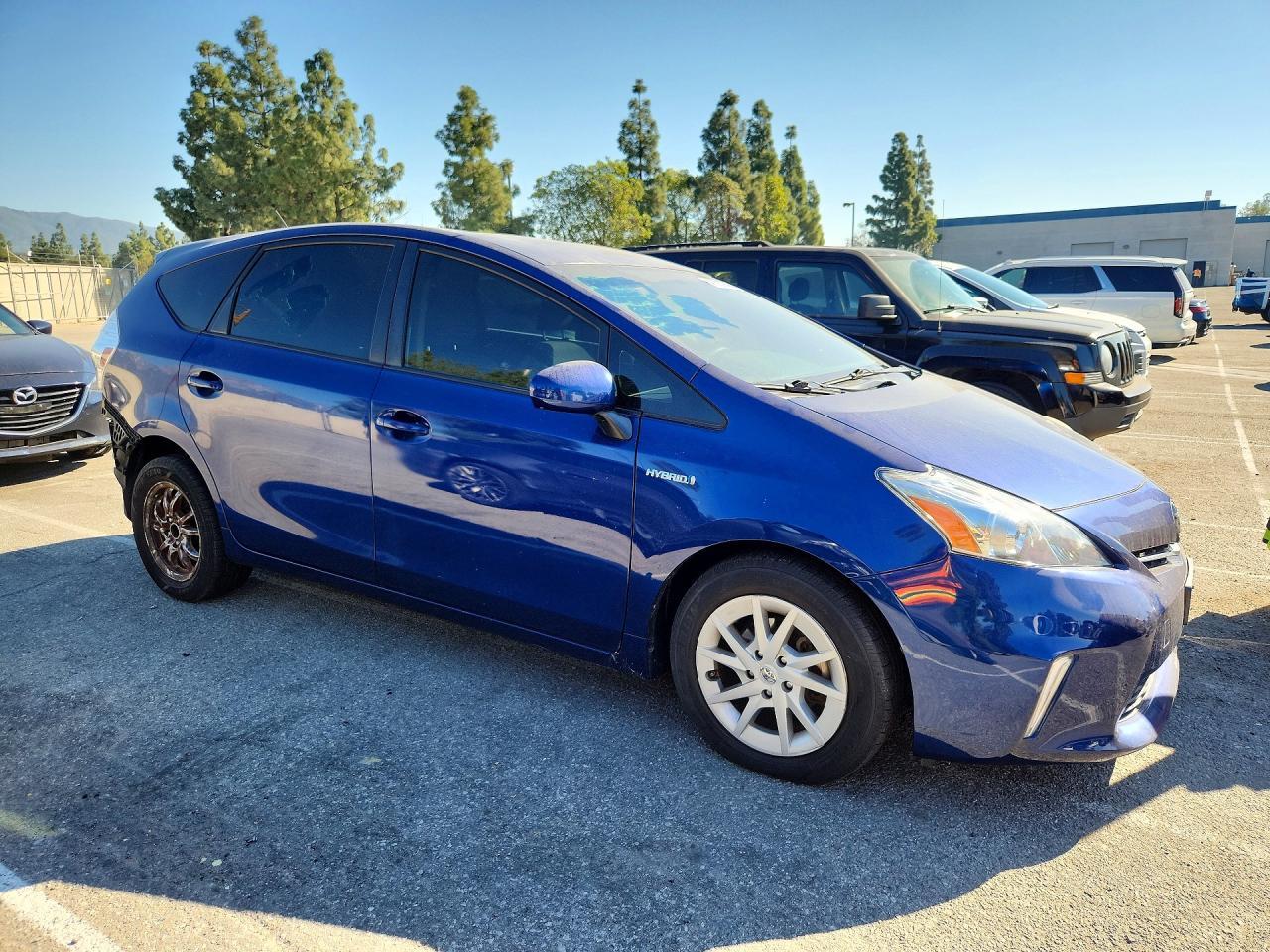 2012 TOYOTA PRIUS V