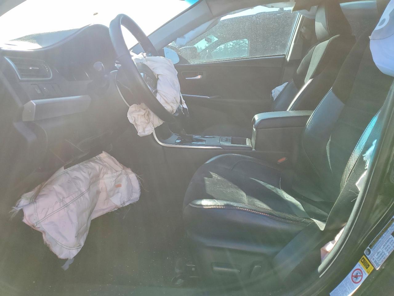 2015 TOYOTA CAMRY