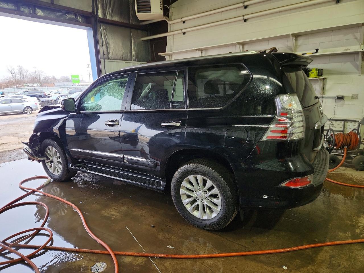 2017 LEXUS GX 460