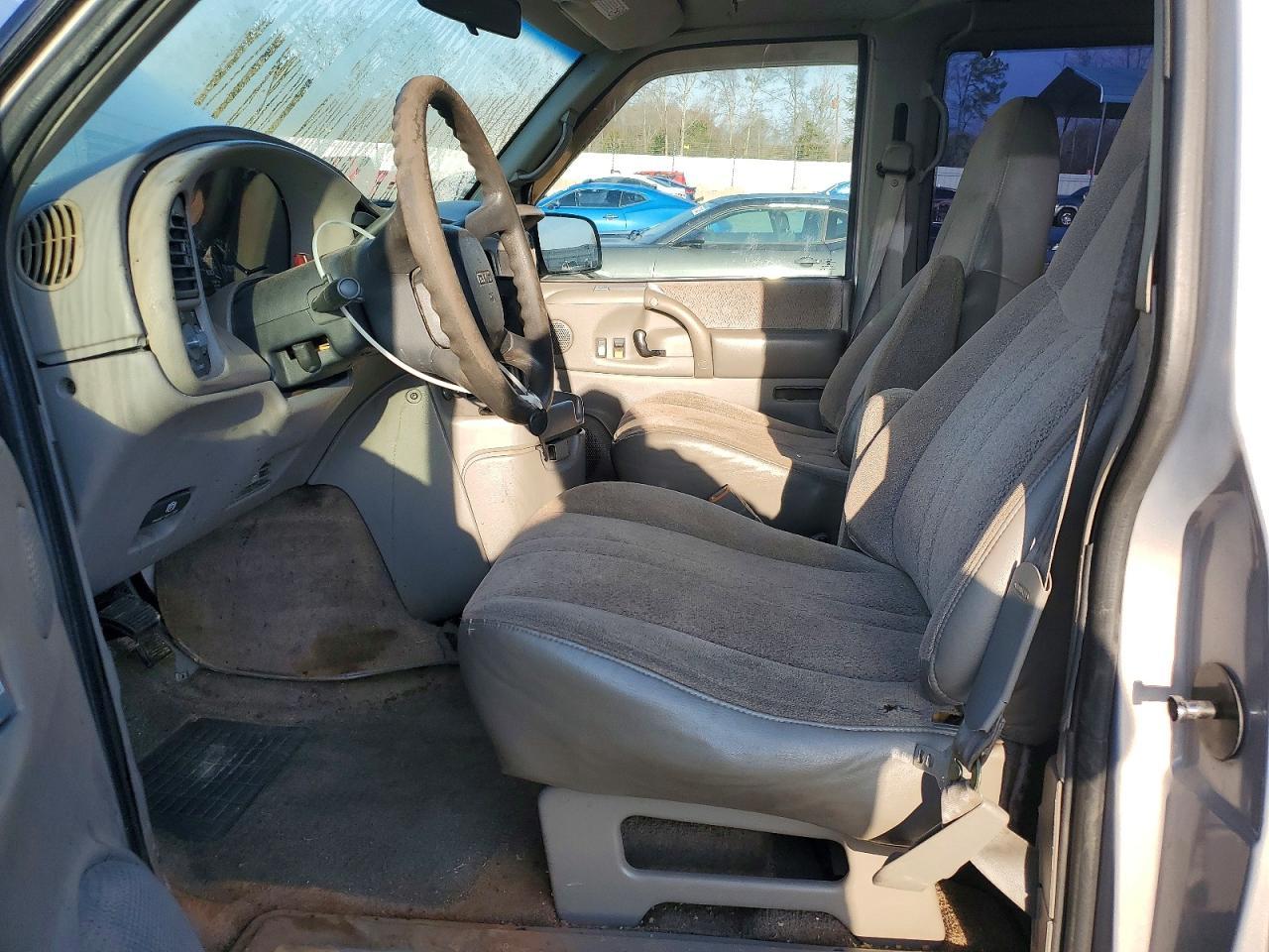 2000 GMC SAFARI
