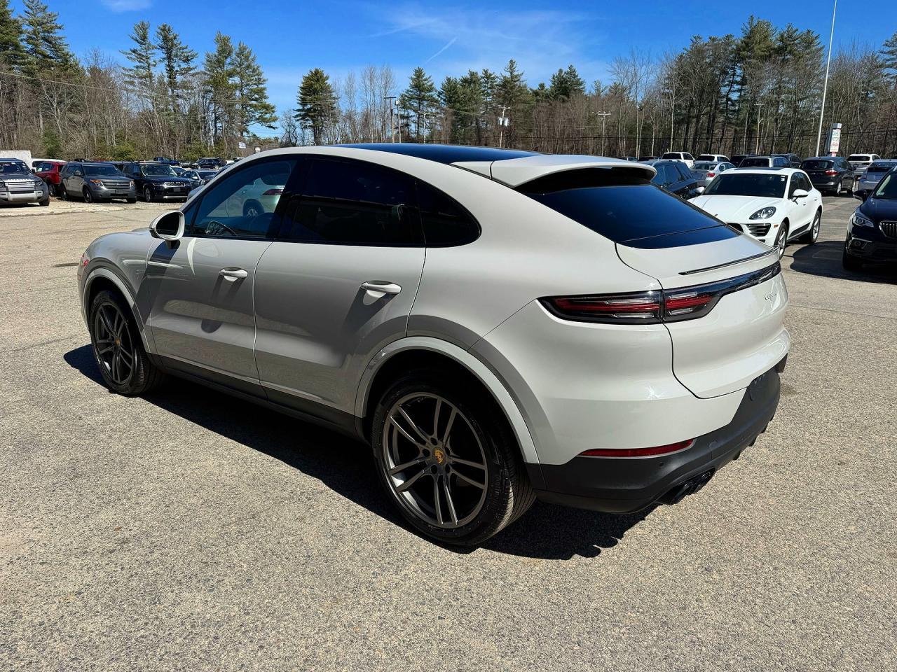 2023 PORSCHE CAYENNE