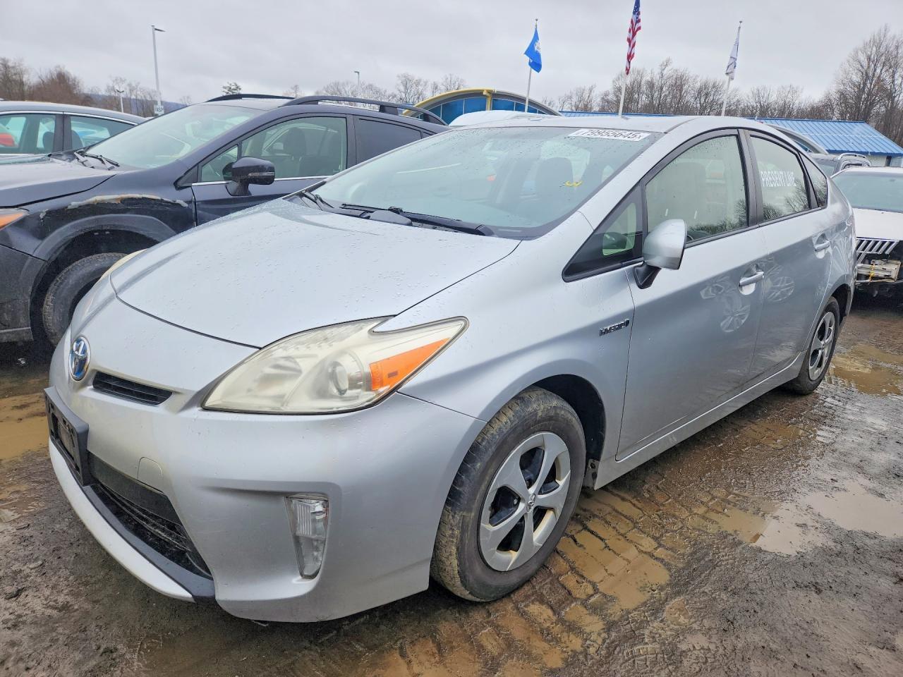 2013 TOYOTA PRIUS