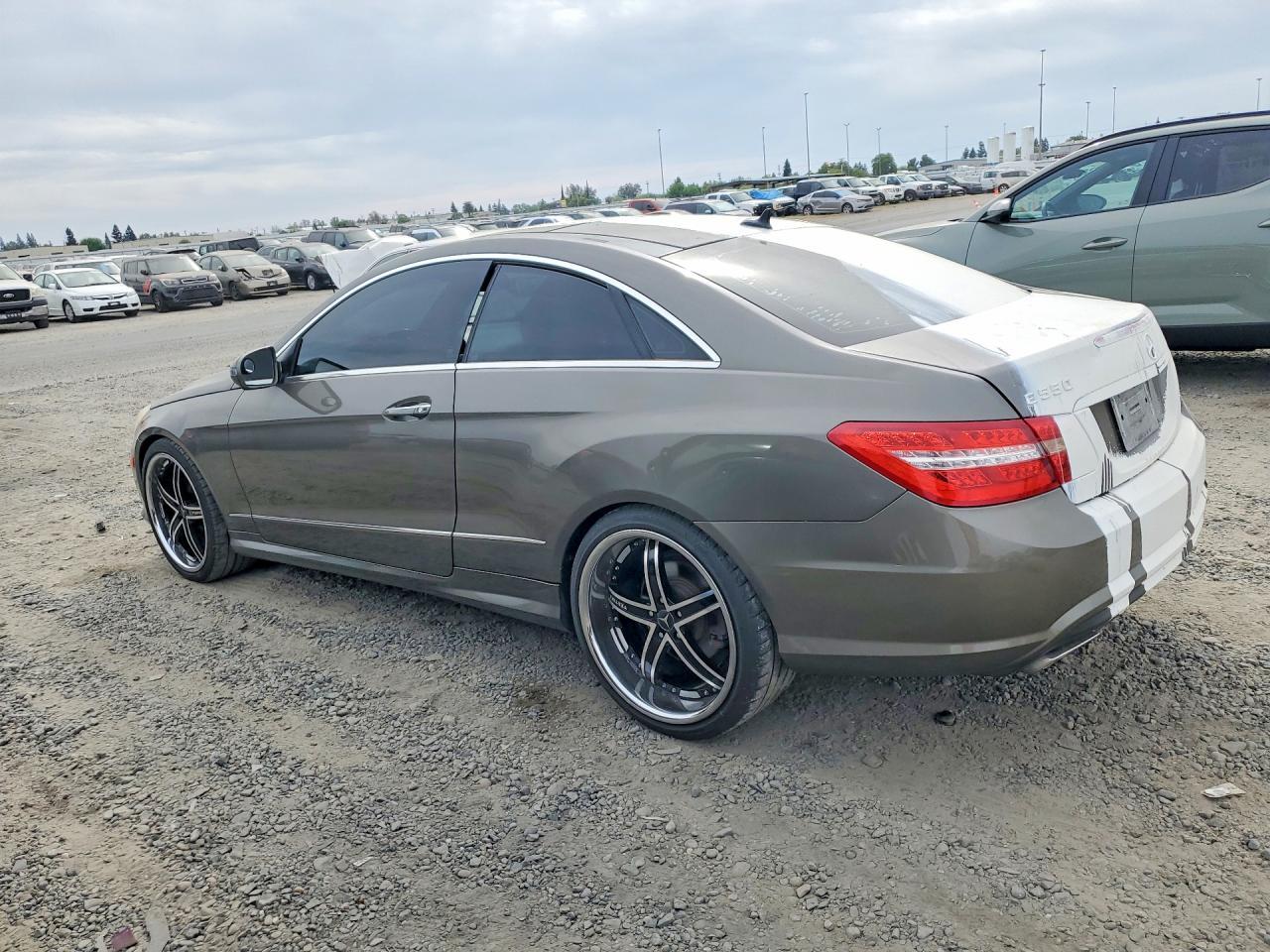 2010 MERCEDES-BENZ E-Class