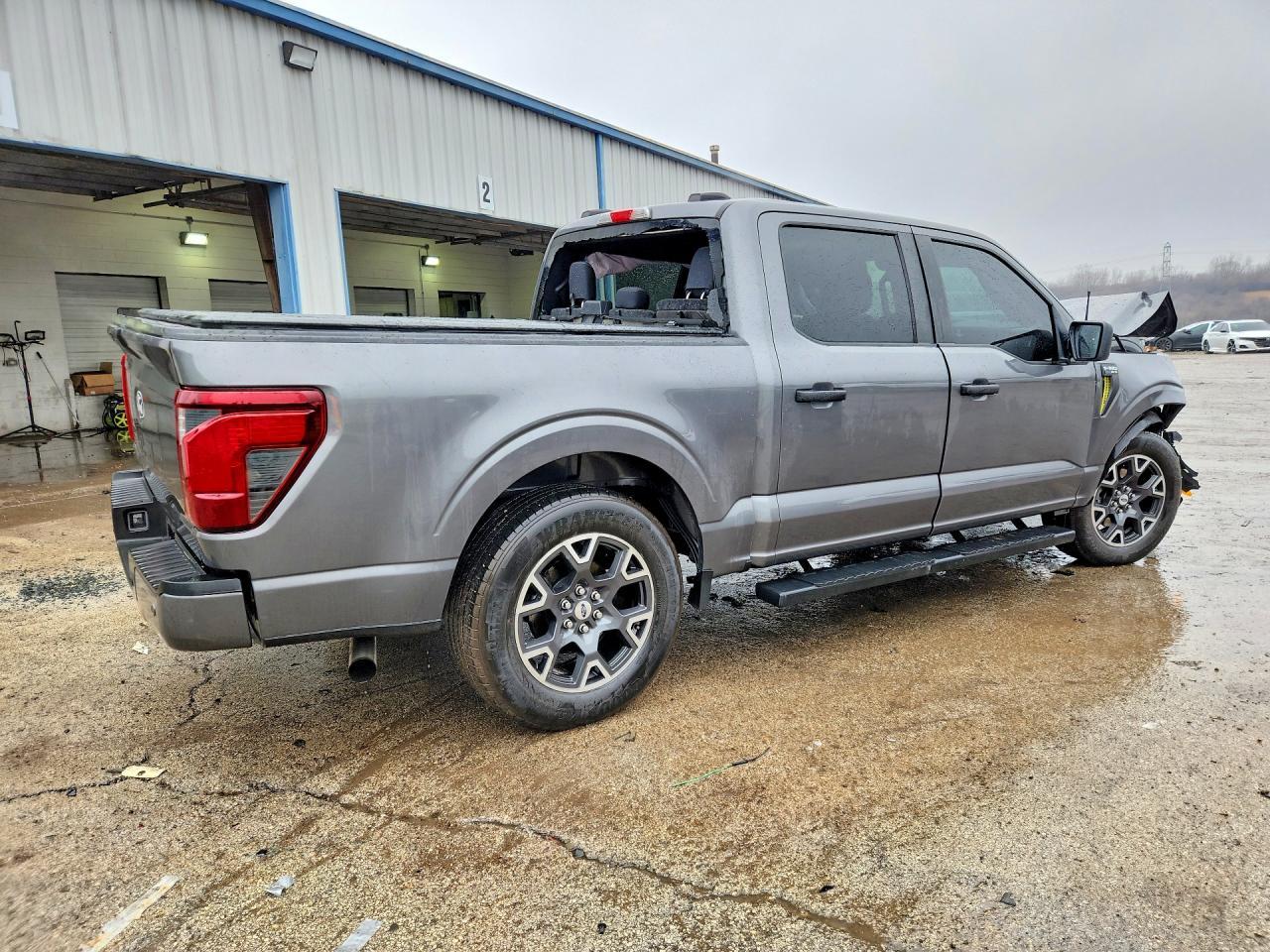2024 FORD F-150 Lightning