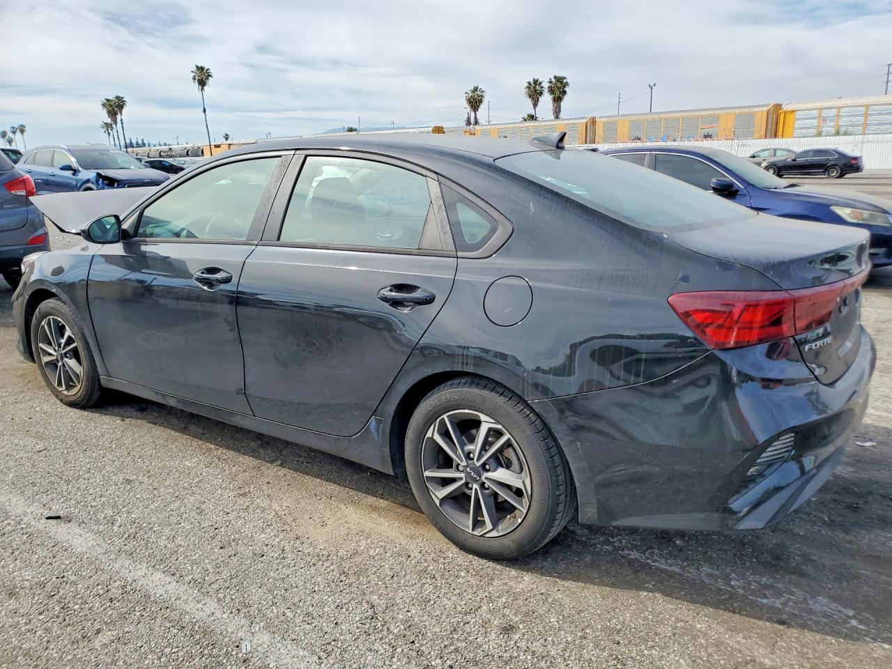 2024 KIA FORTE
