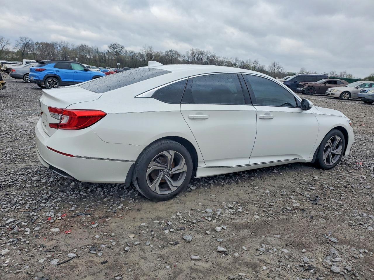 2018 HONDA ACCORD