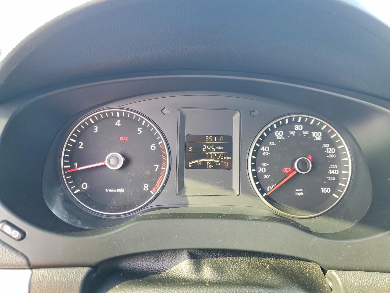 2013 VOLKSWAGEN JETTA