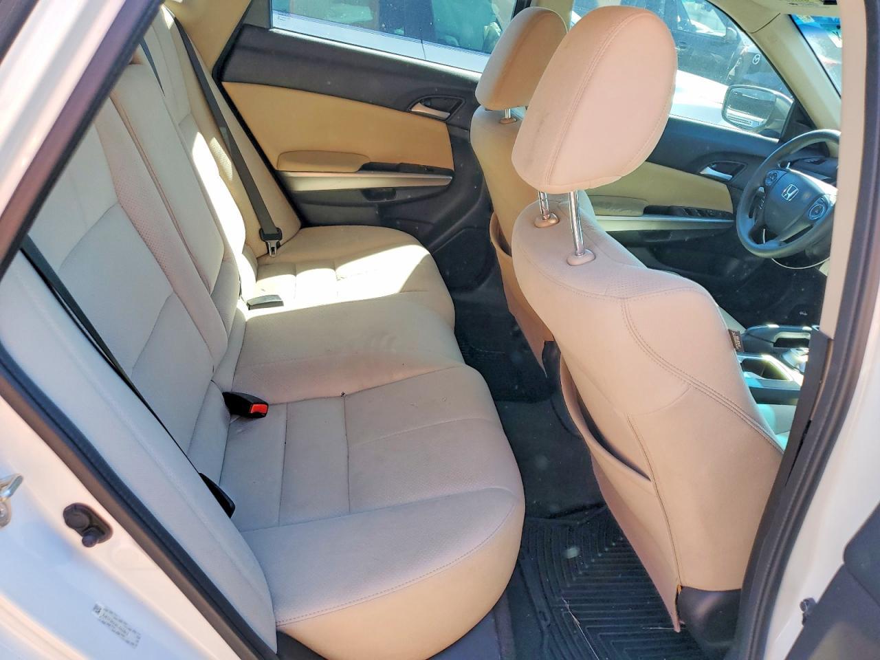 2015 HONDA Crosstour