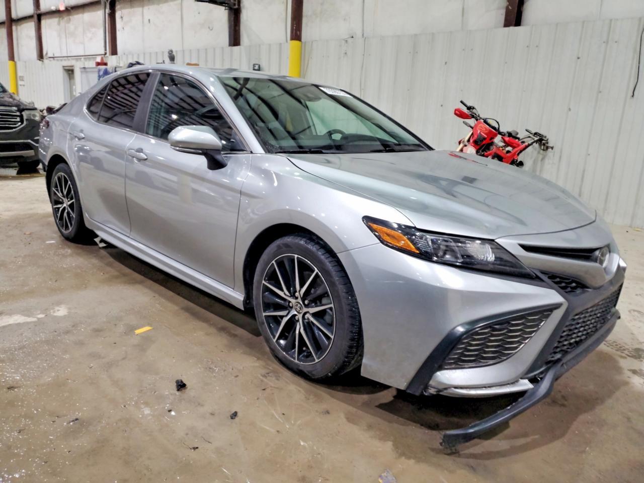2023 TOYOTA CAMRY