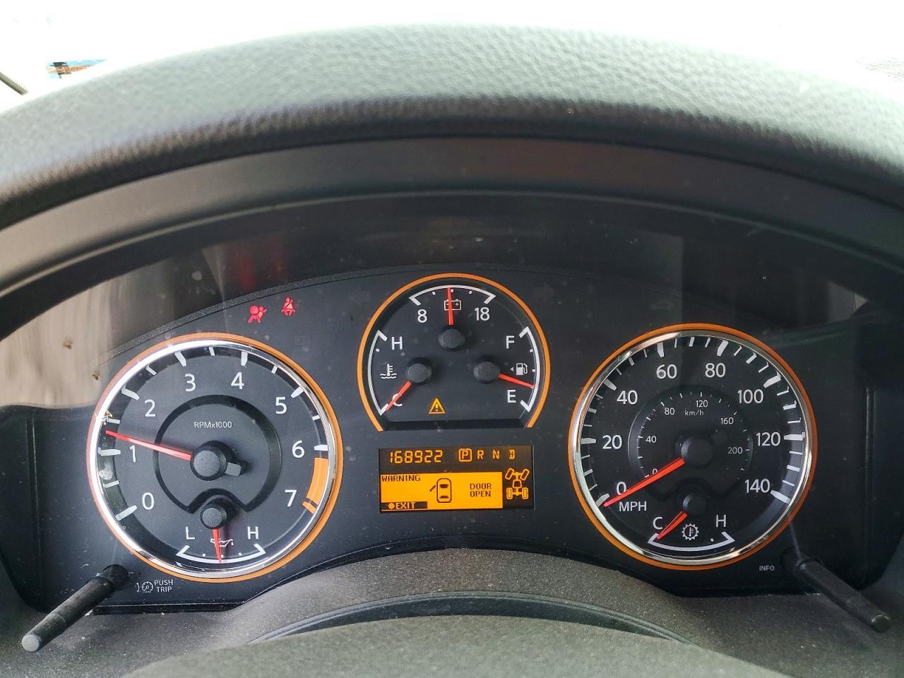 2014 NISSAN Armada