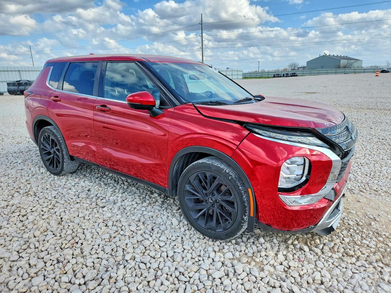 2023 MITSUBISHI outlander