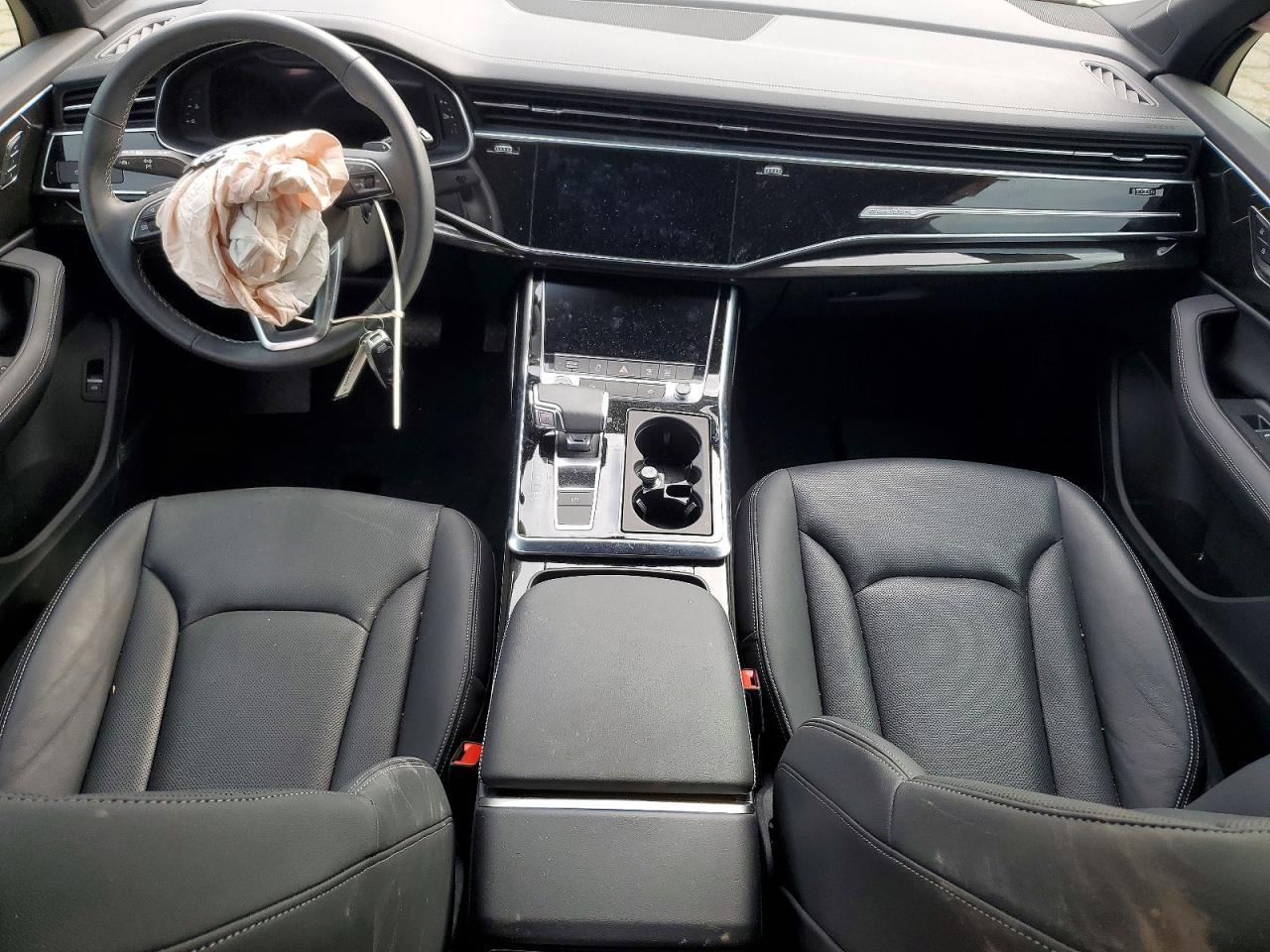 2025 AUDI Q7
