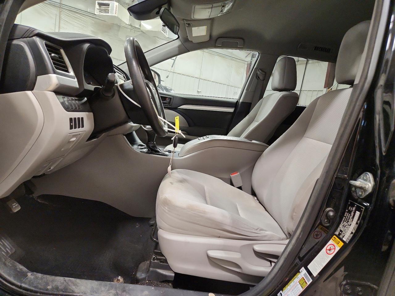 2017 TOYOTA HIGHLANDER