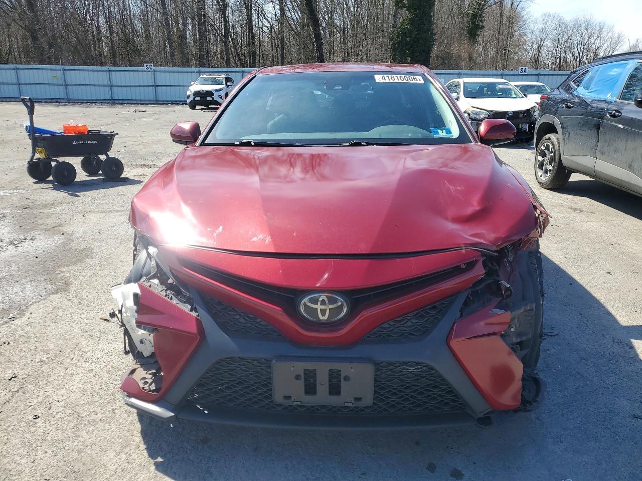 2018 TOYOTA CAMRY