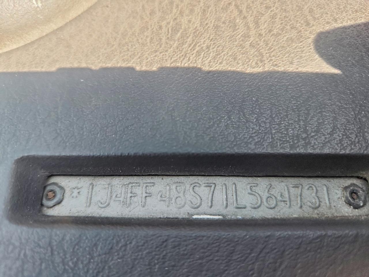 2001 JEEP CHEROKEE