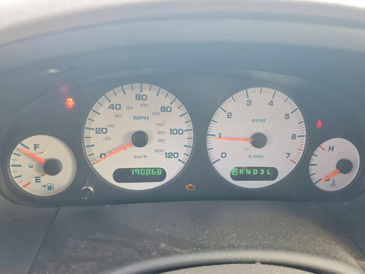 2003 CHRYSLER Voyager