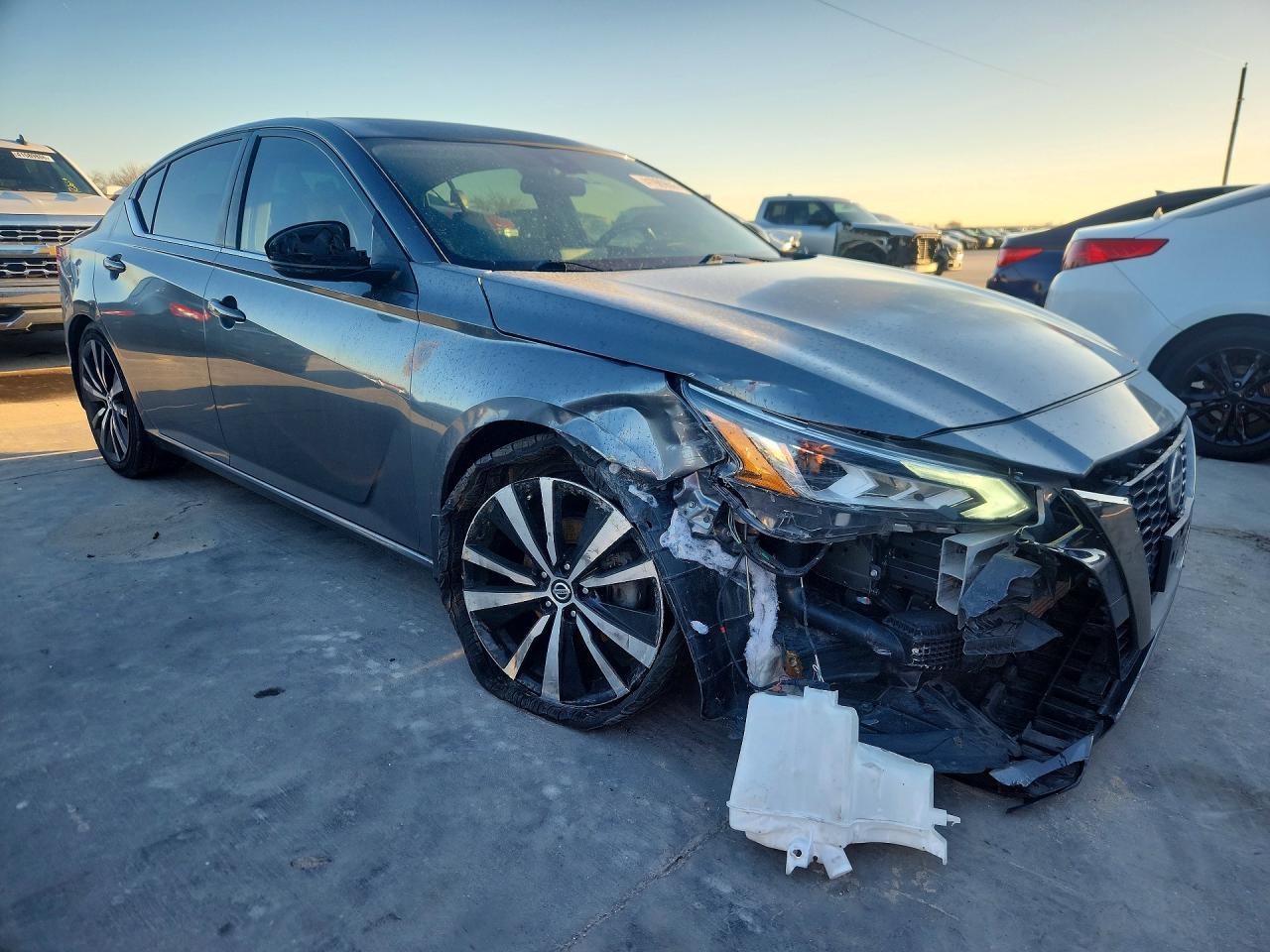 2022 NISSAN ALTIMA