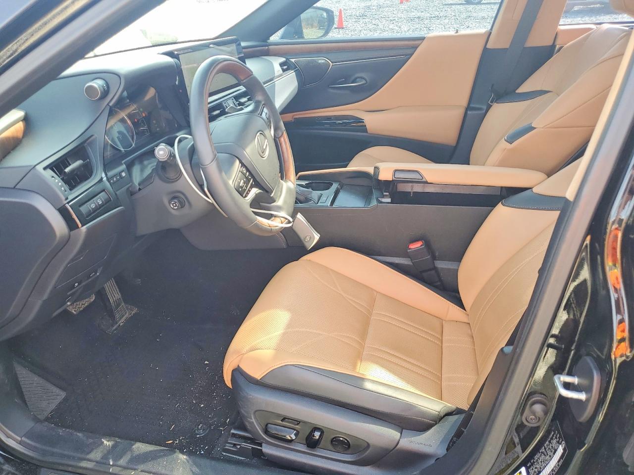 2025 LEXUS ES 350