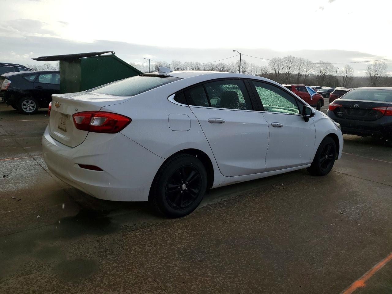 2017 CHEVROLET CRUZE
