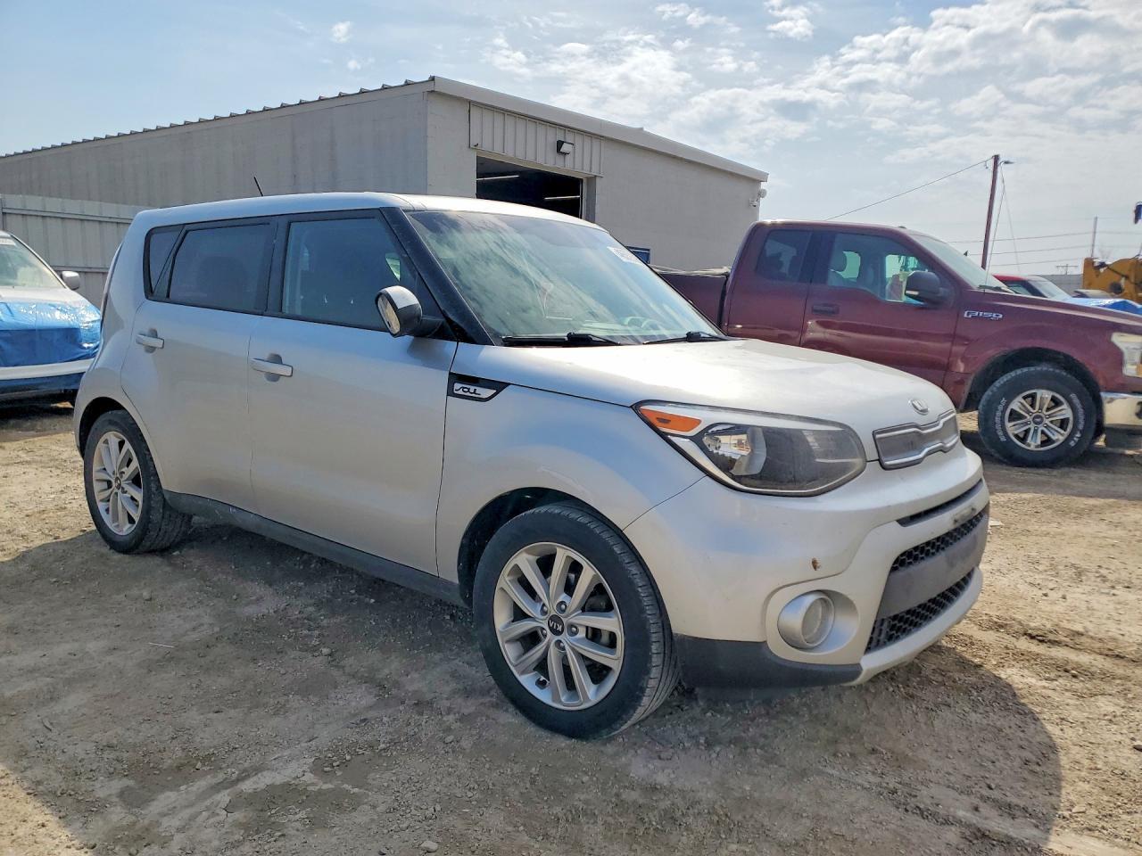 2018 KIA SOUL