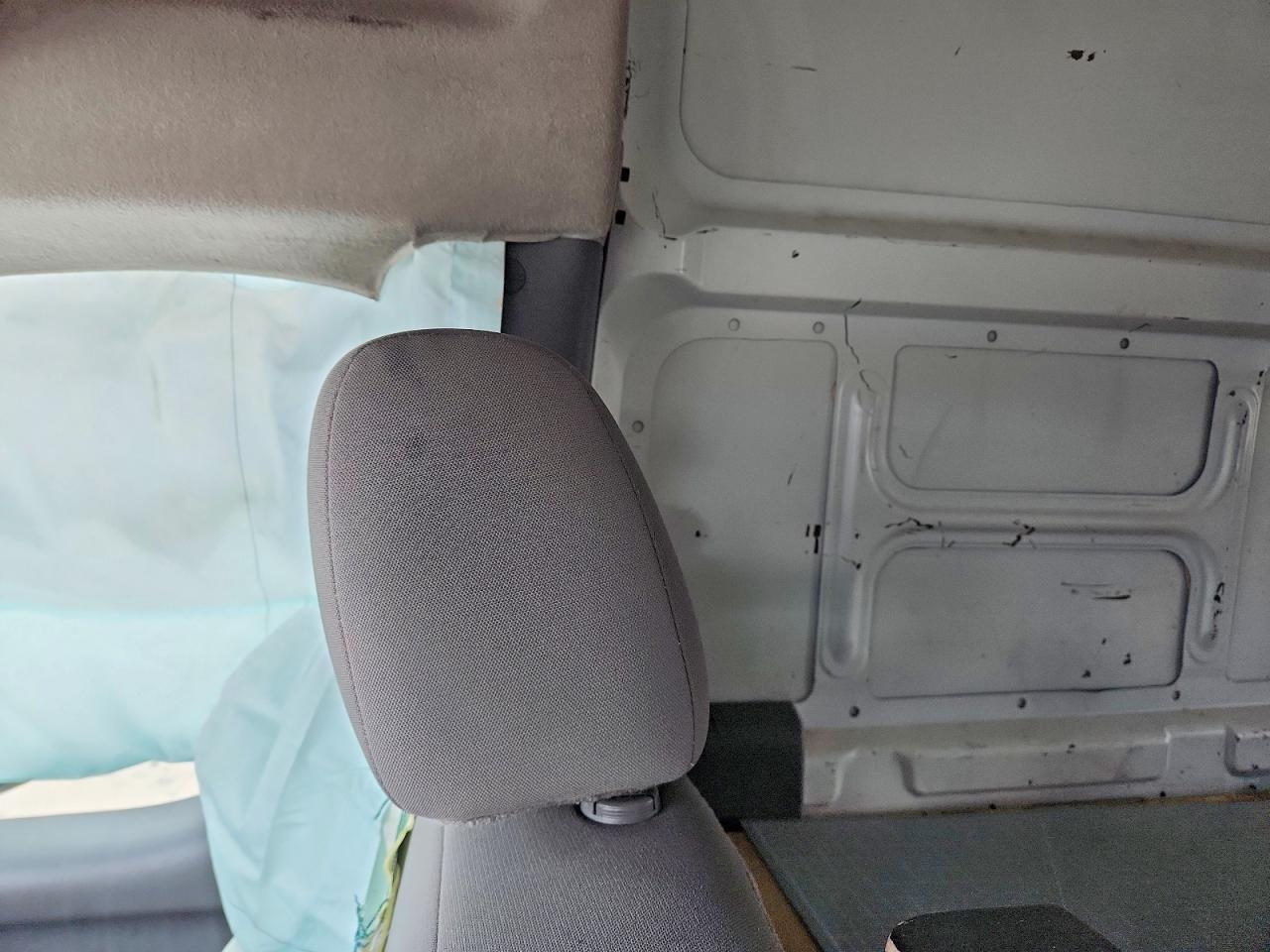 2012 NISSAN NV 2500