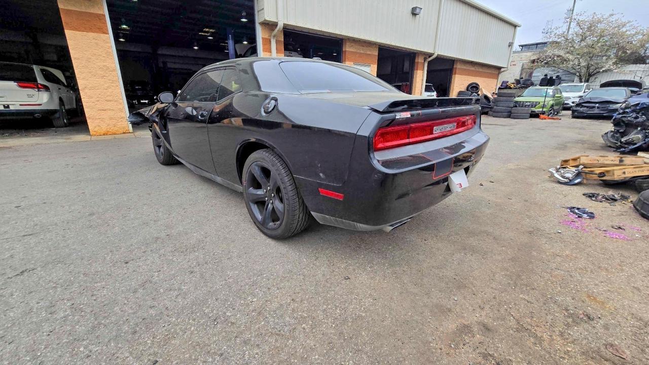 2014 DODGE Challenger