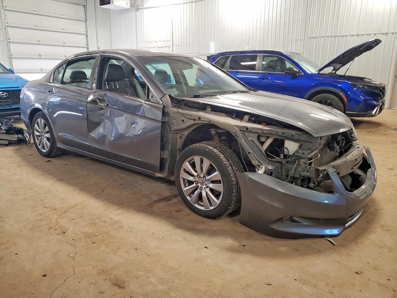 2011 HONDA ACCORD