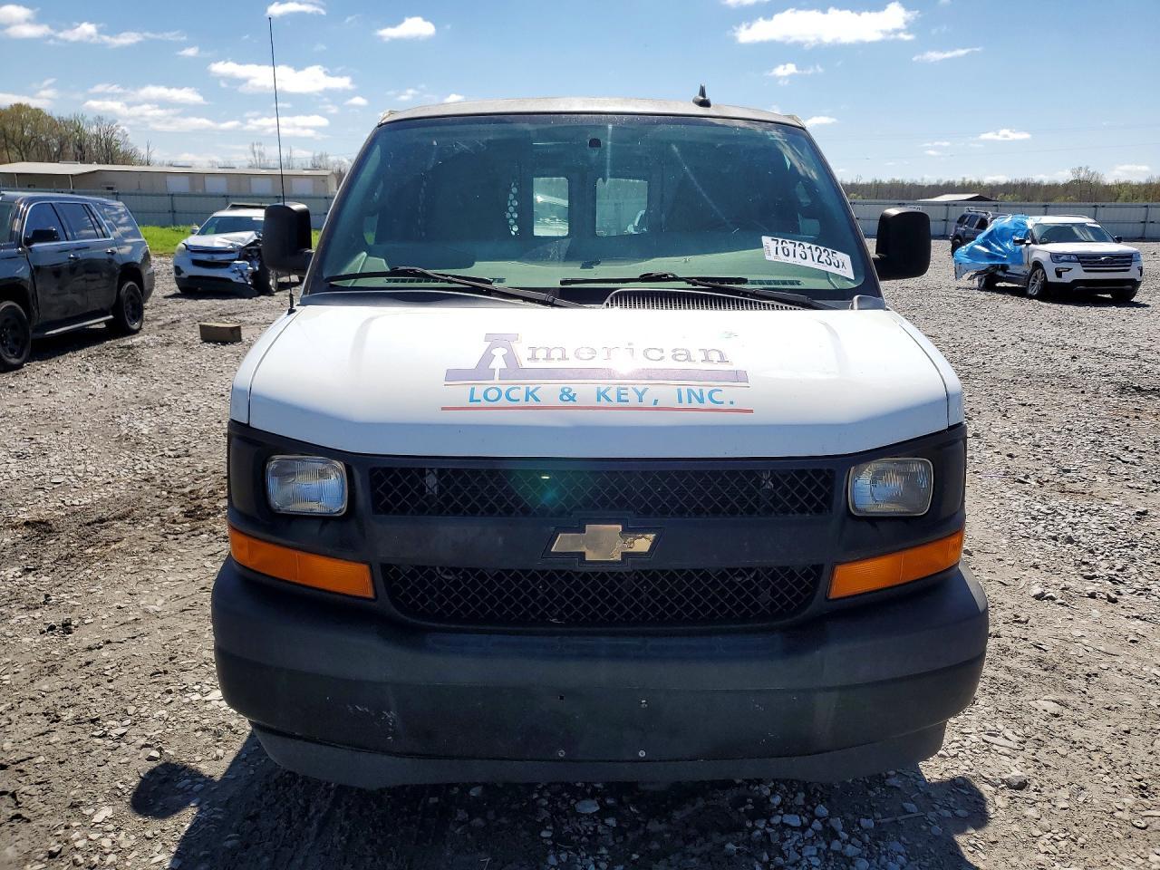 2017 CHEVROLET EXPRESS 2500