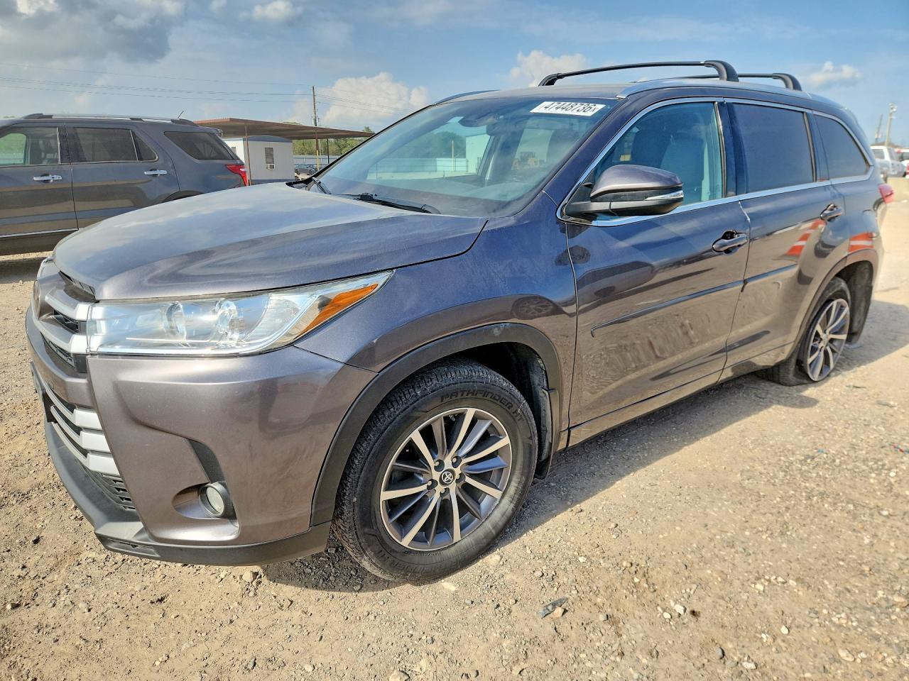 2018 TOYOTA HIGHLANDER