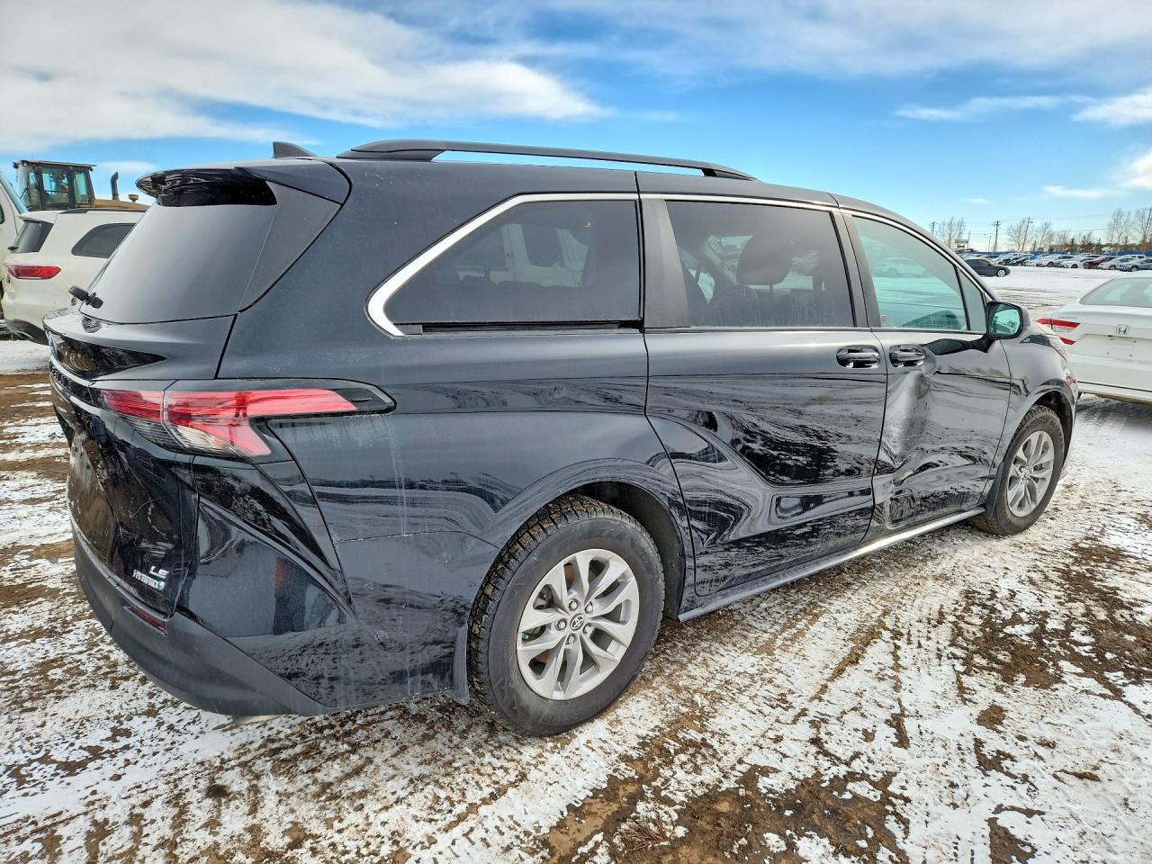 2022 TOYOTA SIENNA