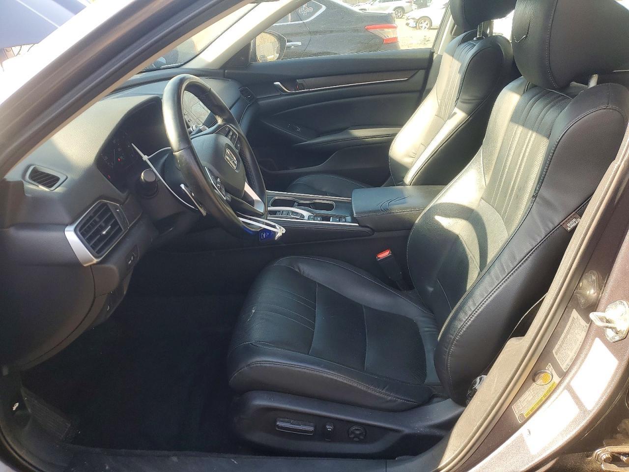 2018 HONDA ACCORD