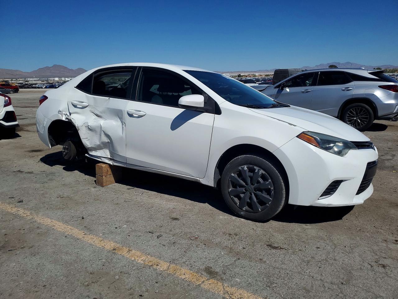 2016 TOYOTA COROLLA
