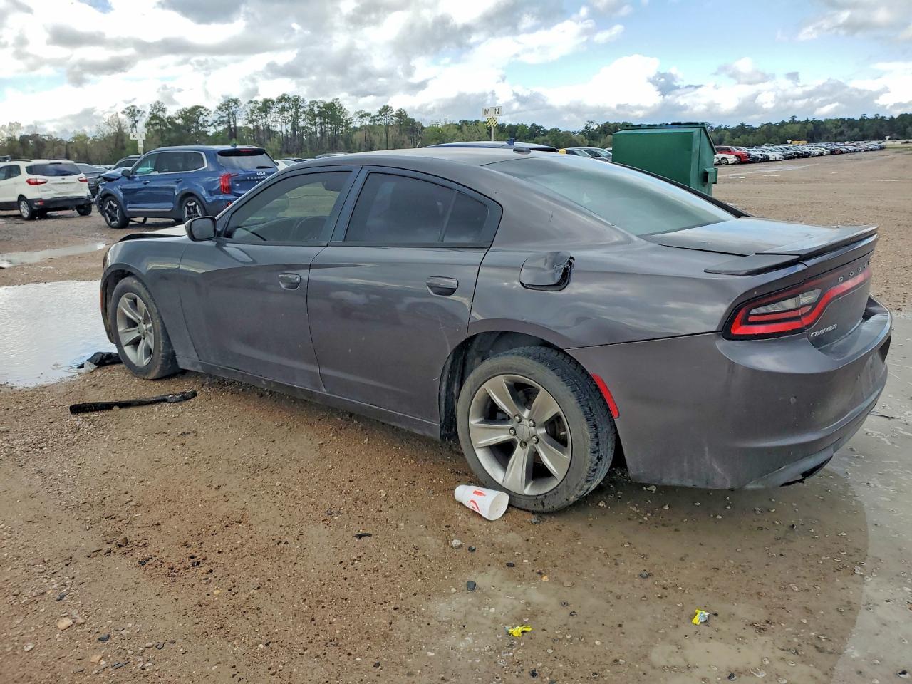 2015 DODGE CHARGER