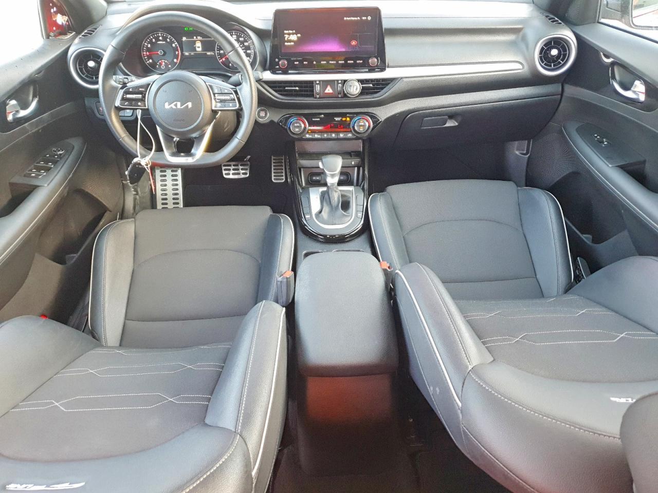 2024 KIA FORTE