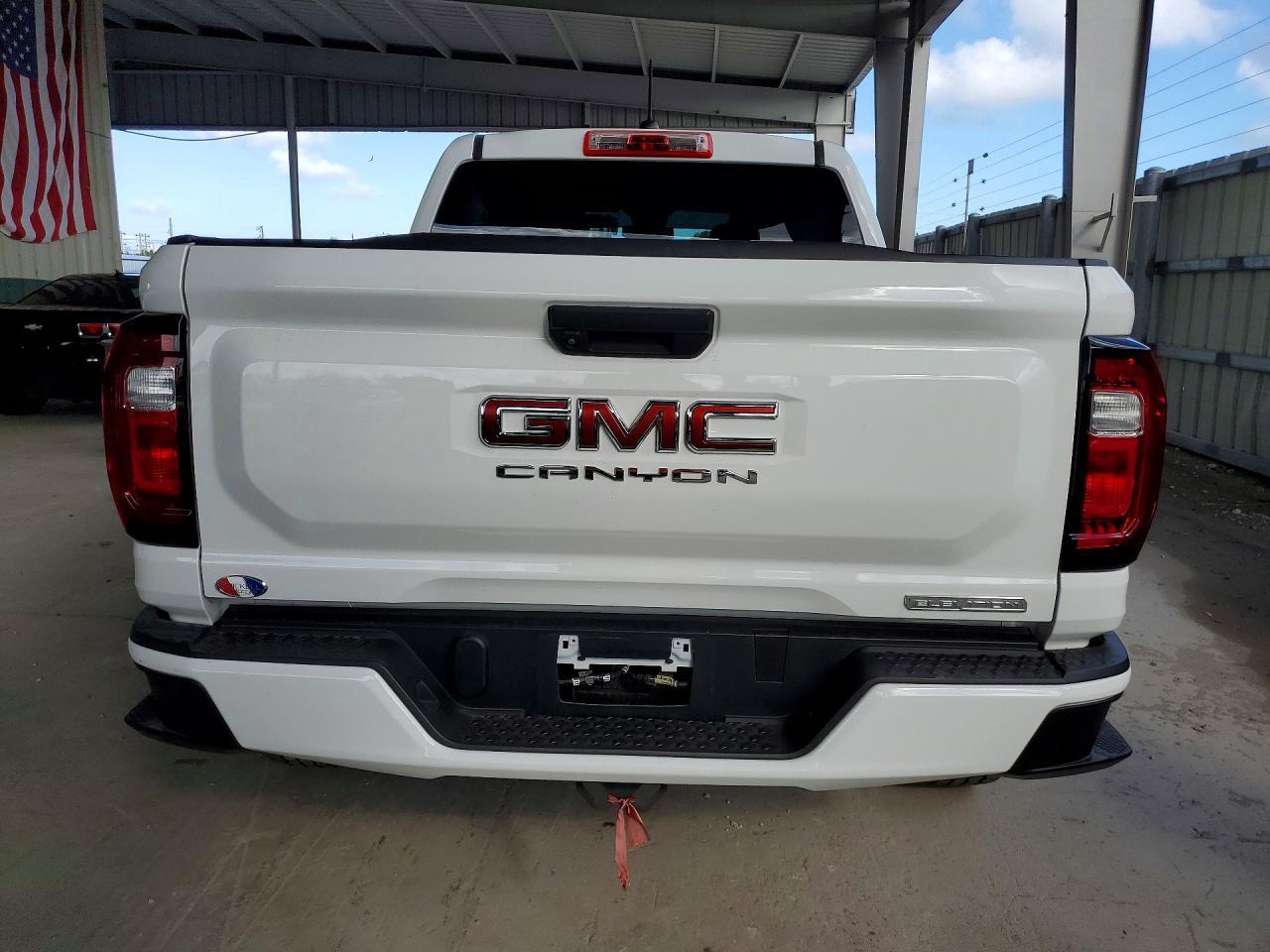 2024 GMC CANYON