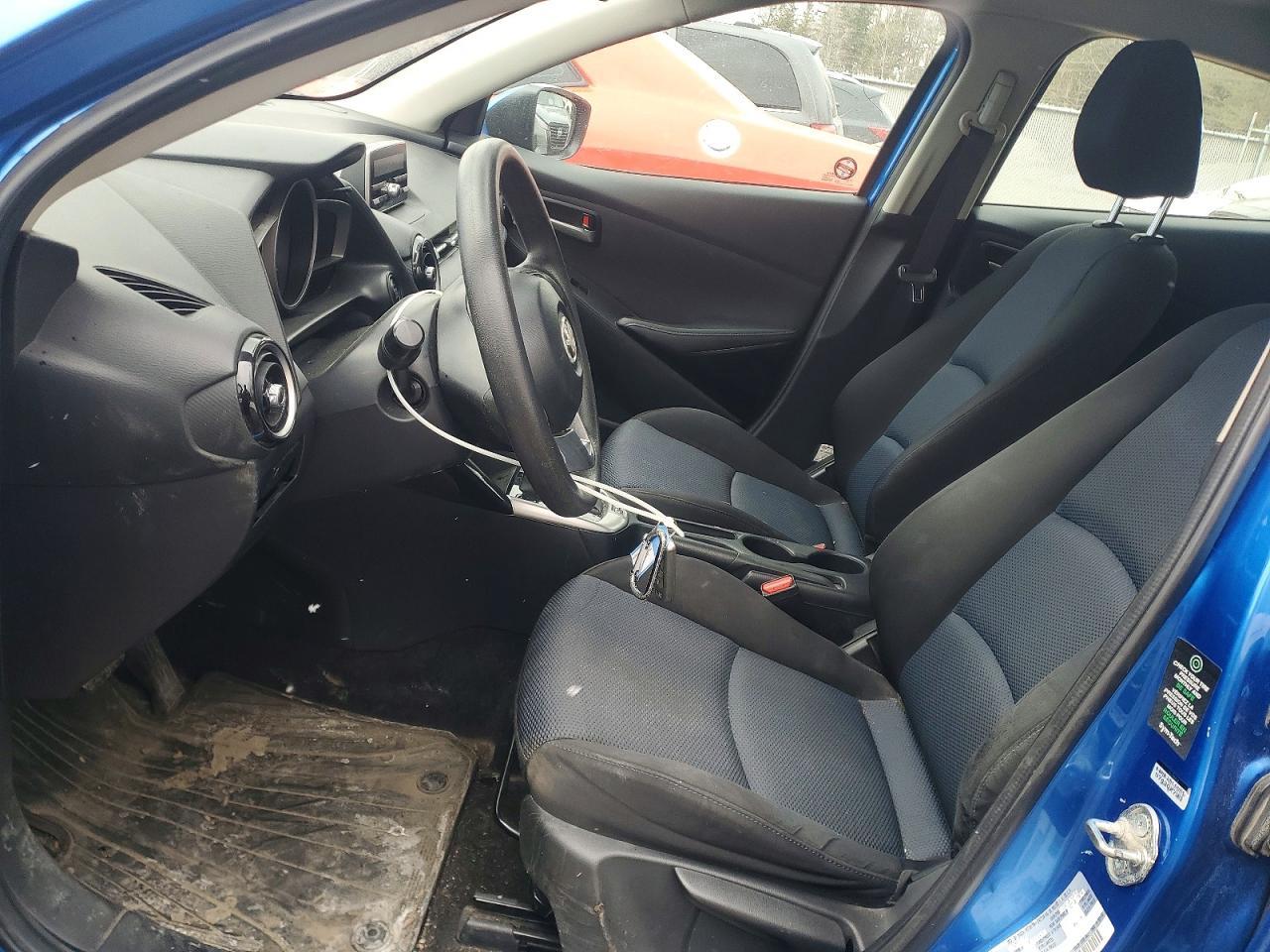 2016 TOYOTA YARIS