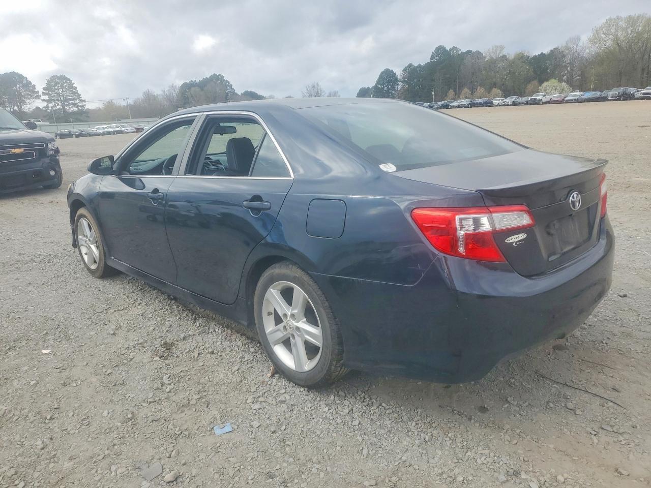 2012 TOYOTA CAMRY