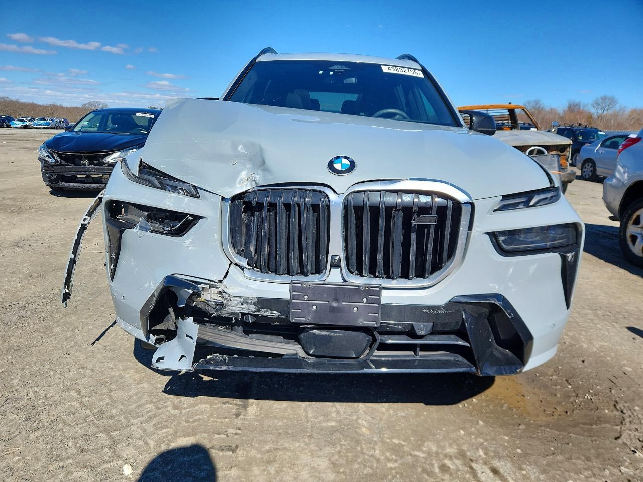 2025 BMW X7