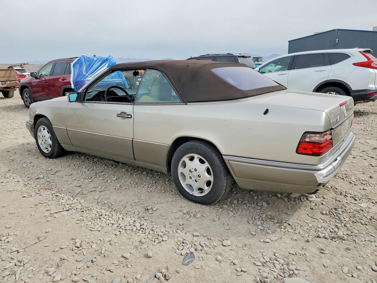 1995 MERCEDES-BENZ E-Class