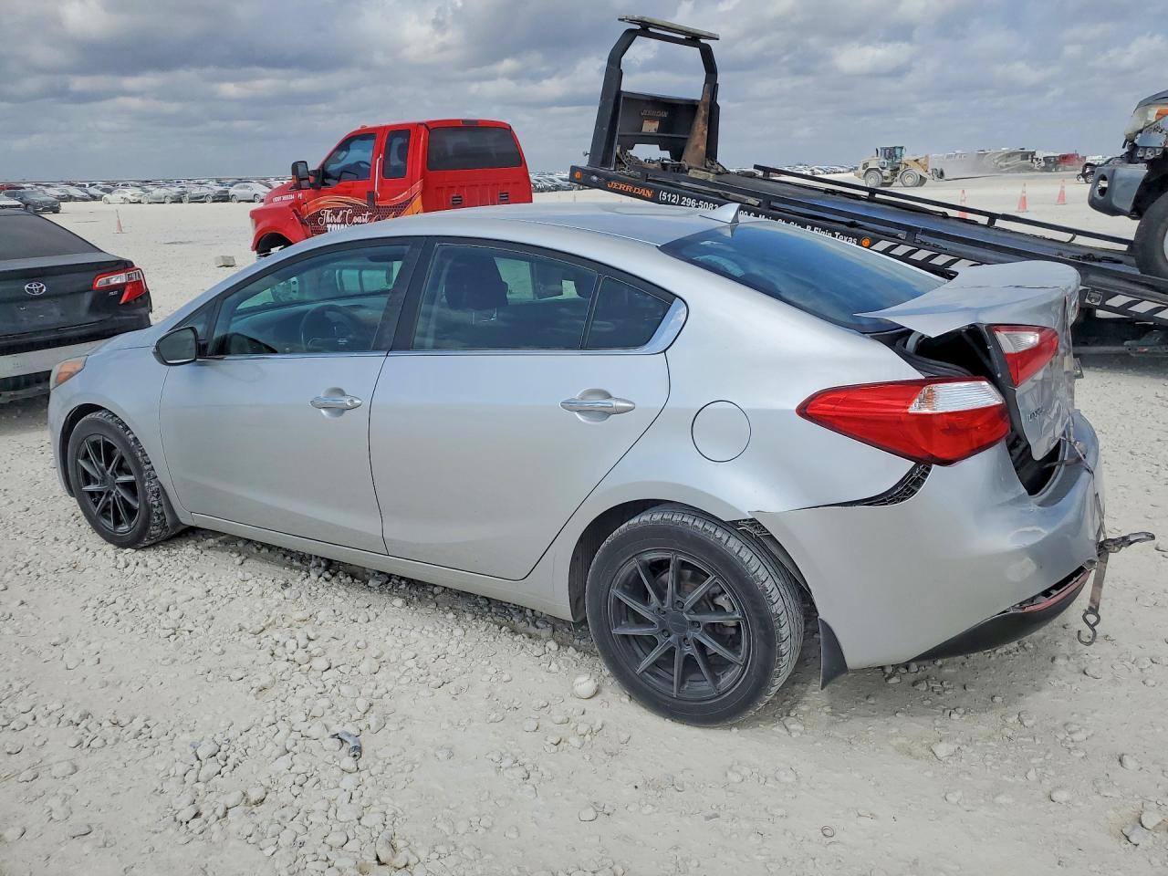 2014 KIA FORTE