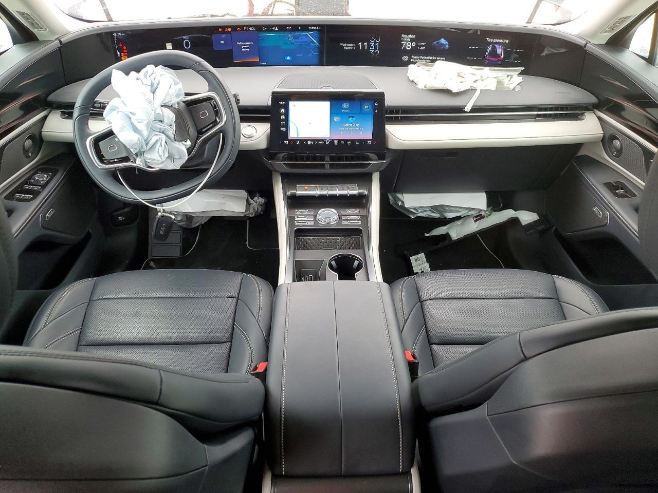 2025 LINCOLN Nautilus