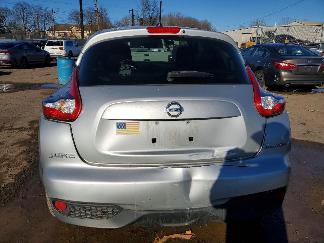 2015 NISSAN Juke