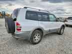 2002 MITSUBISHI Montero