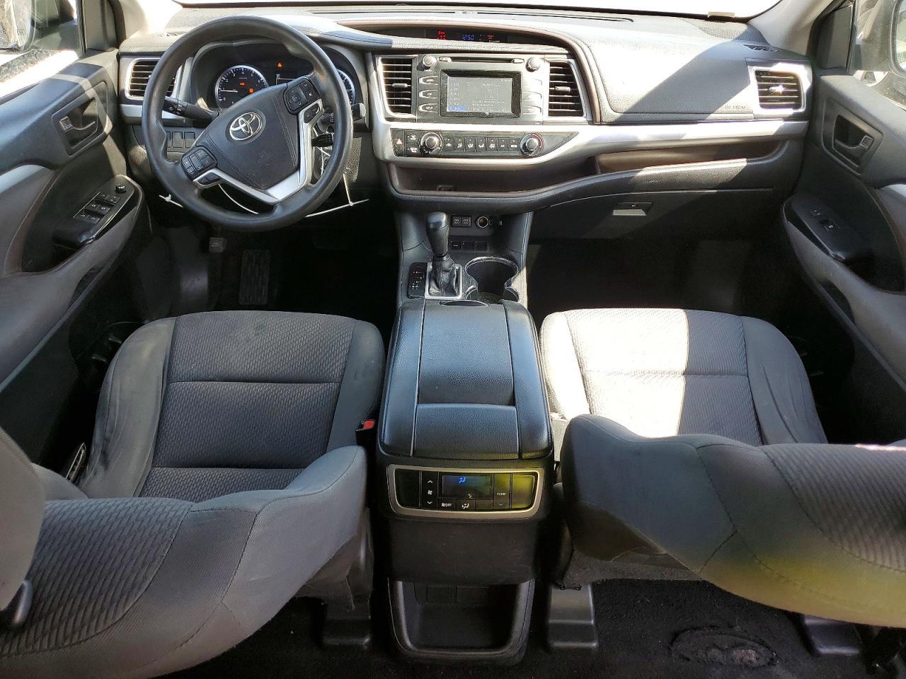 2018 TOYOTA HIGHLANDER