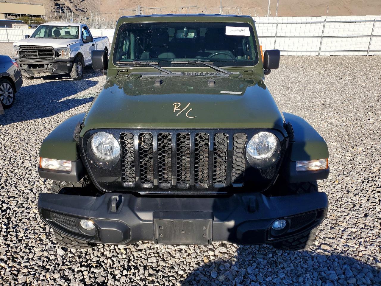2021 JEEP Gladiator