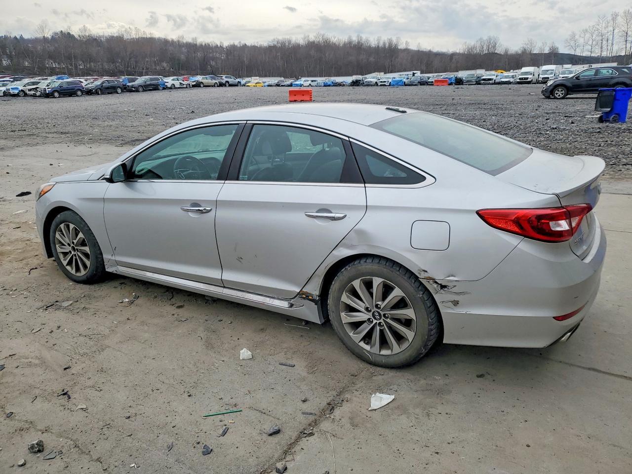 2016 HYUNDAI SONATA