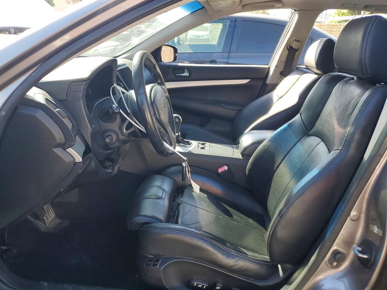 2009 INFINITI G37