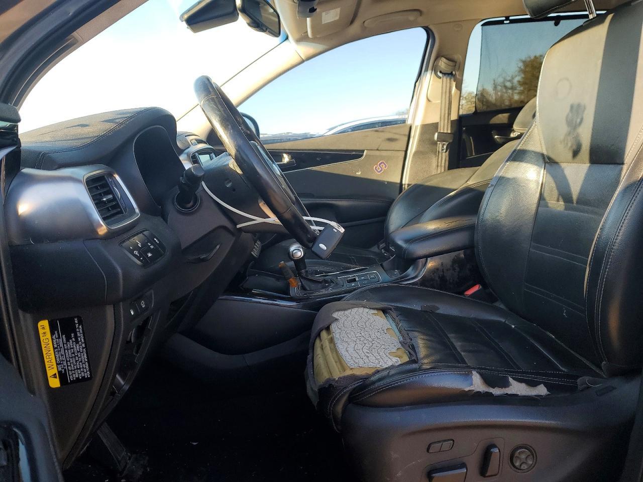 2017 KIA SORENTO